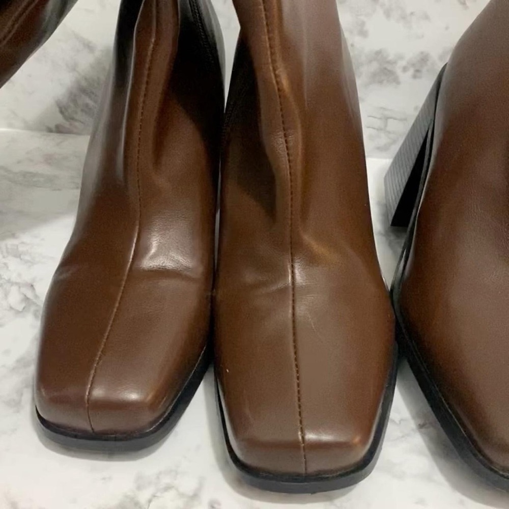 Renzo Knee-High Boots Brown - Picture 12 of 12